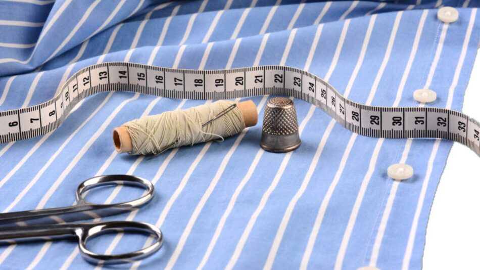 Why Every Man Needs a Pair of Men’s Custom Slacks in His Wardrobe