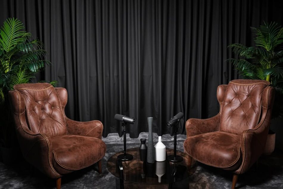 AlphaCast Studio: Redefining Podcast and Video Production in Dubai