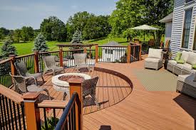 Revitalize Your Outdoor Space: Professional Deck Remodeling in Long Lane, MO