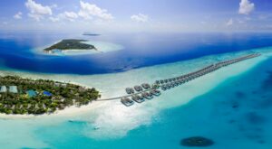 Tips for Couples to Enjoy Maldives Luxuries Without Overspending