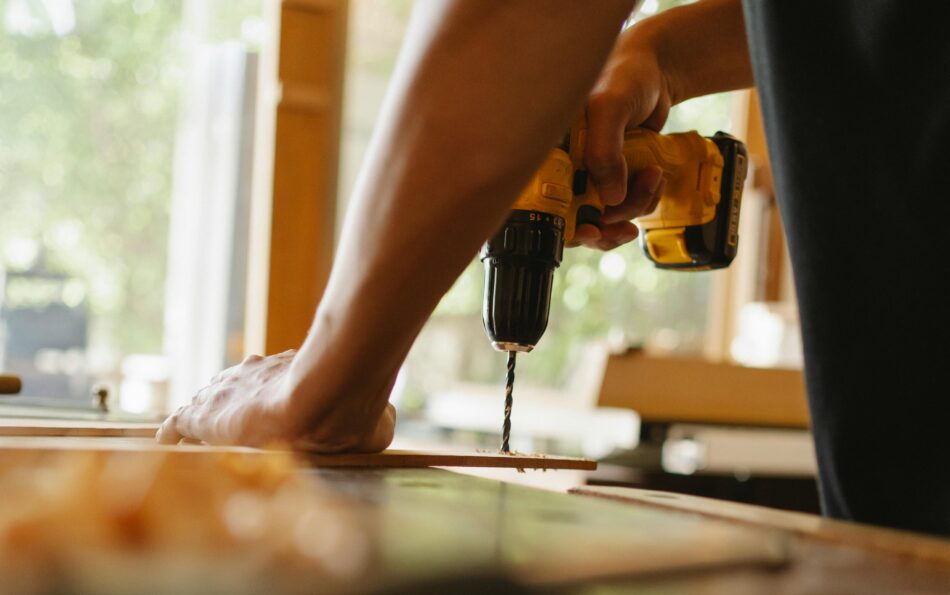 Choosing the Right Wood Flooring Contactor for a Beautiful, Long-Lasting Floor