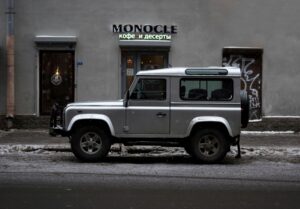Common Problems with the Land Rover Defender 1996 and How to Fix Them