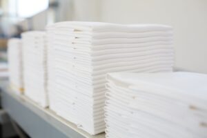 Effektiv vask af sengetøj med miljøvenlige vaskemidler og høj hygiejne