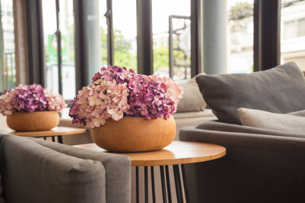 Why Hotels Are Choosing Artificial Flowers for Long-Lasting Ambience