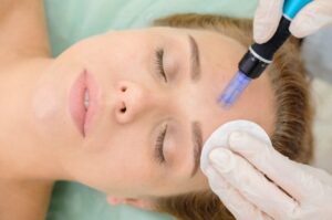 Dermapen Treatment Dubai for Non-Invasive Renewal