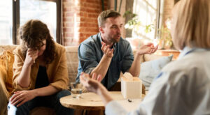 How a Sexologist Helps Improve Bonding and Affection ?