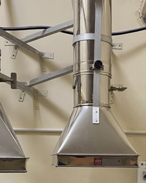 Key Features to Look for in Fume Hoods for Laboratory Safety and Efficiency