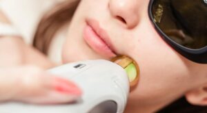 Best Benefits of Pink Lips Laser Treatment for Smooth Lip Glow