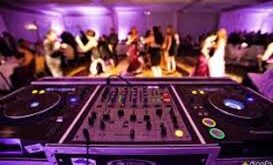 How Are Disc Jockey Services Different from Other Entertainment Options?