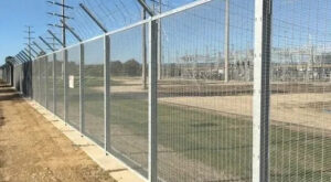 Choosing the Right Commercial Fencing Company in Perth: What Sets Ibolt Fencing Apart?