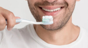 The Importance of Self-Care for Your Teeth: How Daily Habits Affect Your Smile