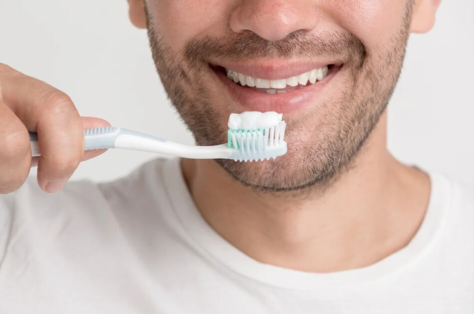 The Importance of Self-Care for Your Teeth: How Daily Habits Affect Your Smile